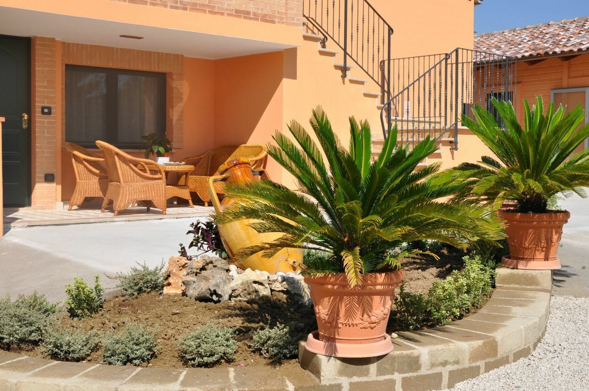 Agriturismo Le Vigne 페르모 외부 사진