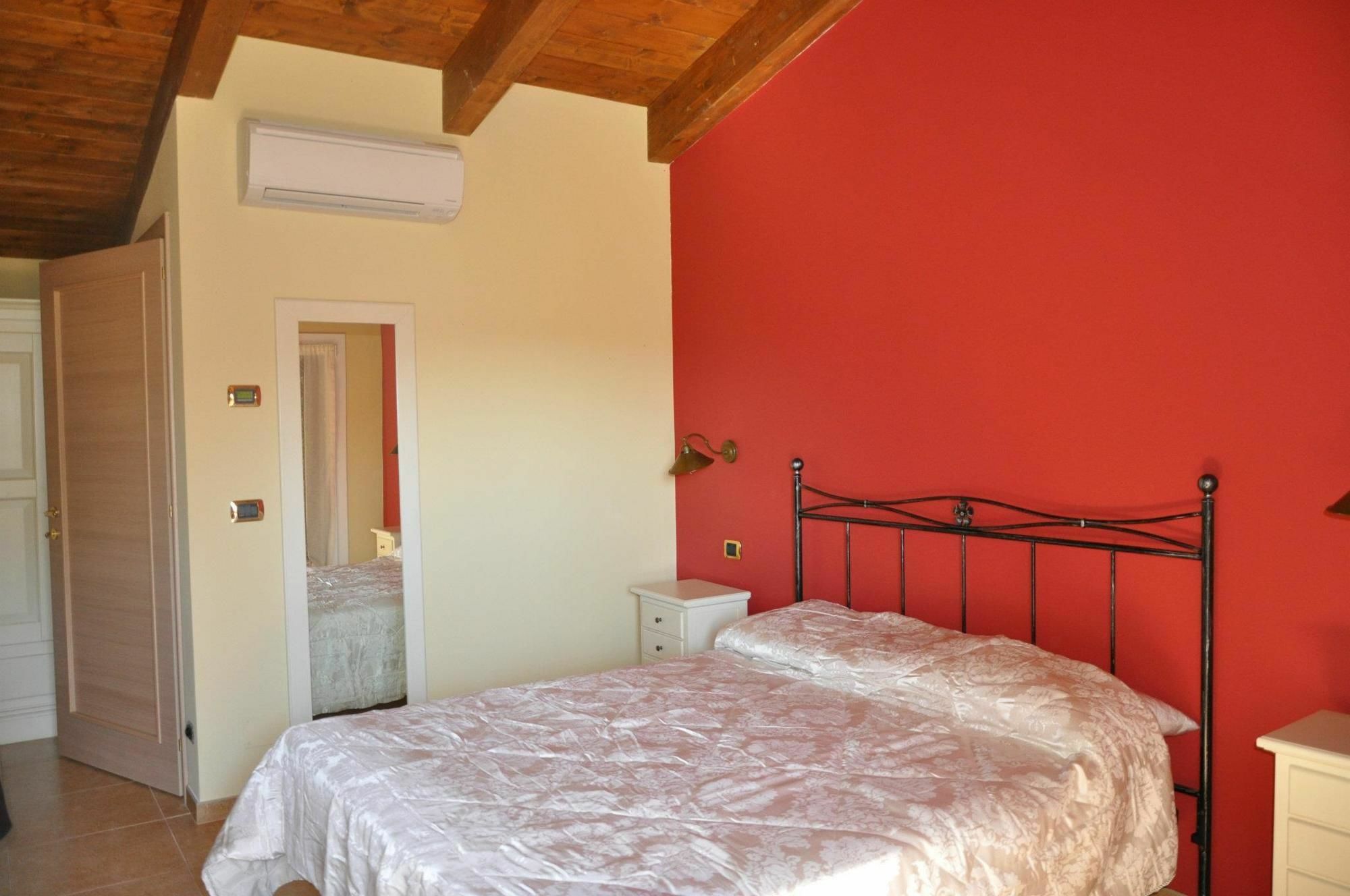 Agriturismo Le Vigne 페르모 외부 사진