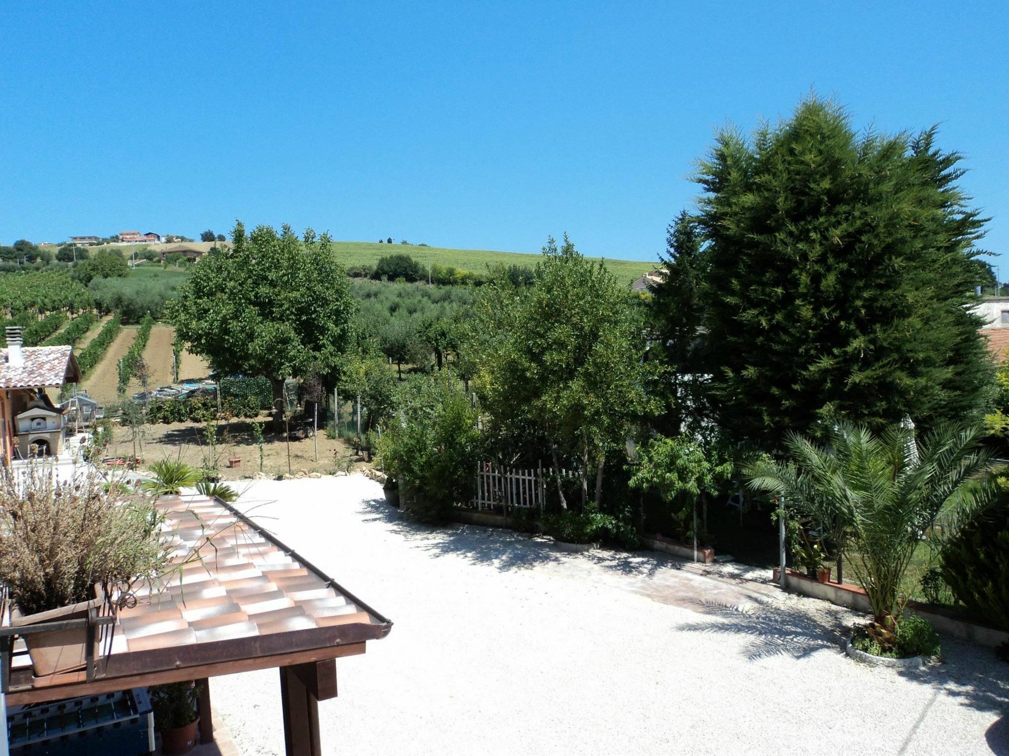 Agriturismo Le Vigne 페르모 외부 사진