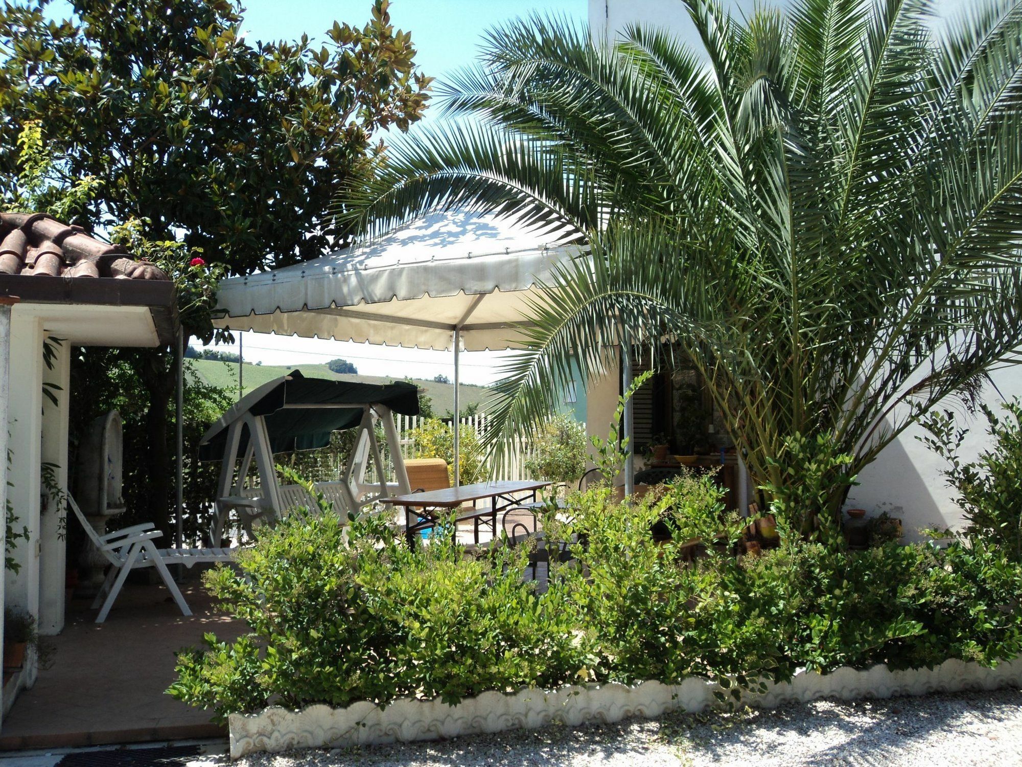 Agriturismo Le Vigne 페르모 외부 사진